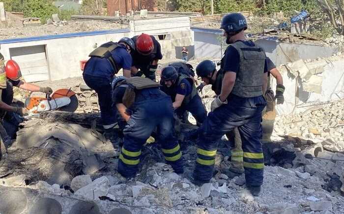 Нацполіція: Внаслідок удару по Кривому Рогу загинули троє поліцейських та цивільна працівниця