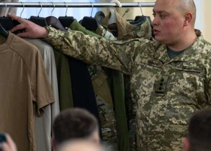 Постачальника одягу для ЗСУ викрили на несплаті податків на суму 32 мільйони гривень
