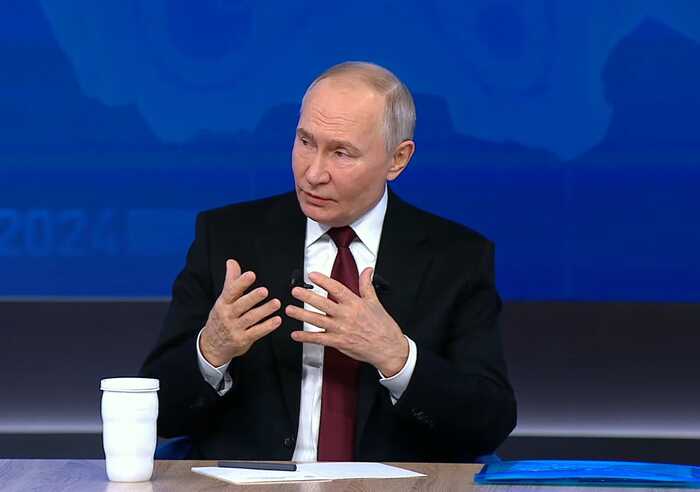 Путін заявив про "кратне" нарощення можливостей армії РФ