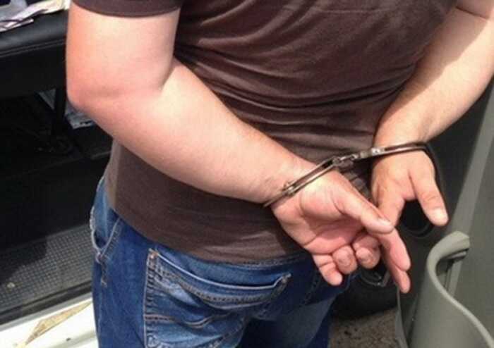 У Києві затримали двох шахраїв, які виманювали кошти в літніх людей