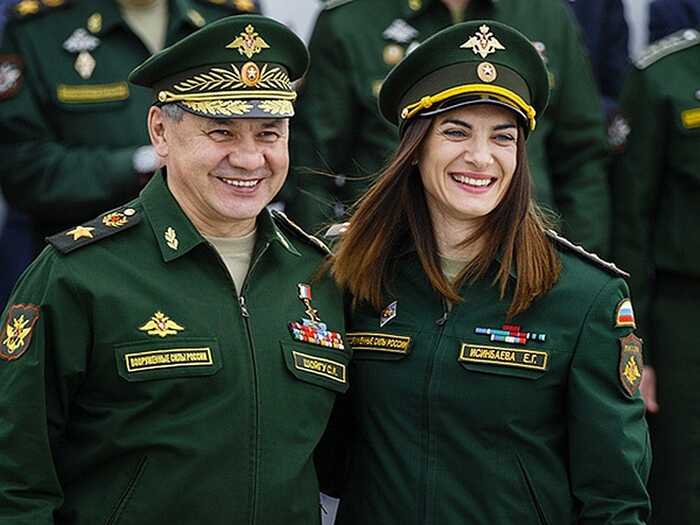 Ісінбаєву, яка виїхала до Іспанії й підтримувала Путіна, у Росії наздогнала "карма"