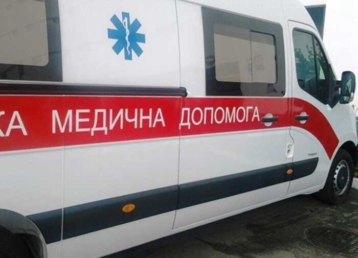 Загарбники вранці обстріляли дронами Херсон, є поранені