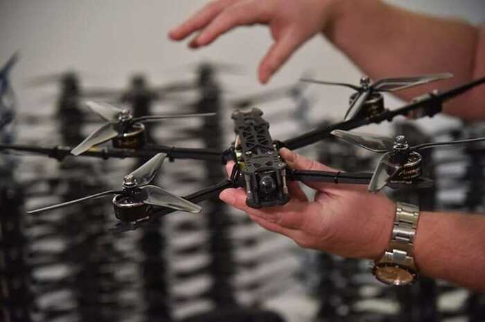 Виробник «Vyriy Drone» зірвав критичну поставку FPV-дронів для фронту
