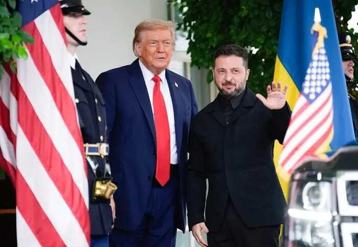 В Овальному кабінеті перед переговорами Трампа і Зеленського виставили карту України