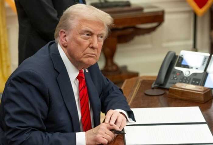 Трамп перервав переговори з європейськими лідерами, щоб зателефонувати Путіну, — Bild