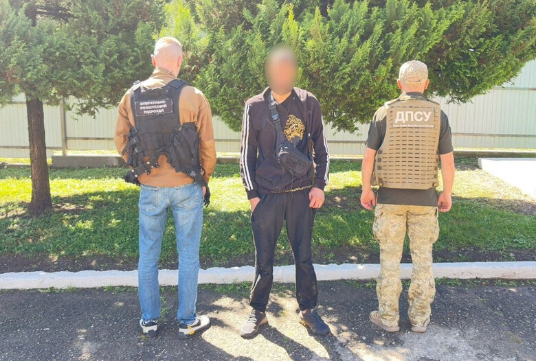 Прикордонники Чернівців врятували чоловіка qkzidrkidtdiqdrzrz